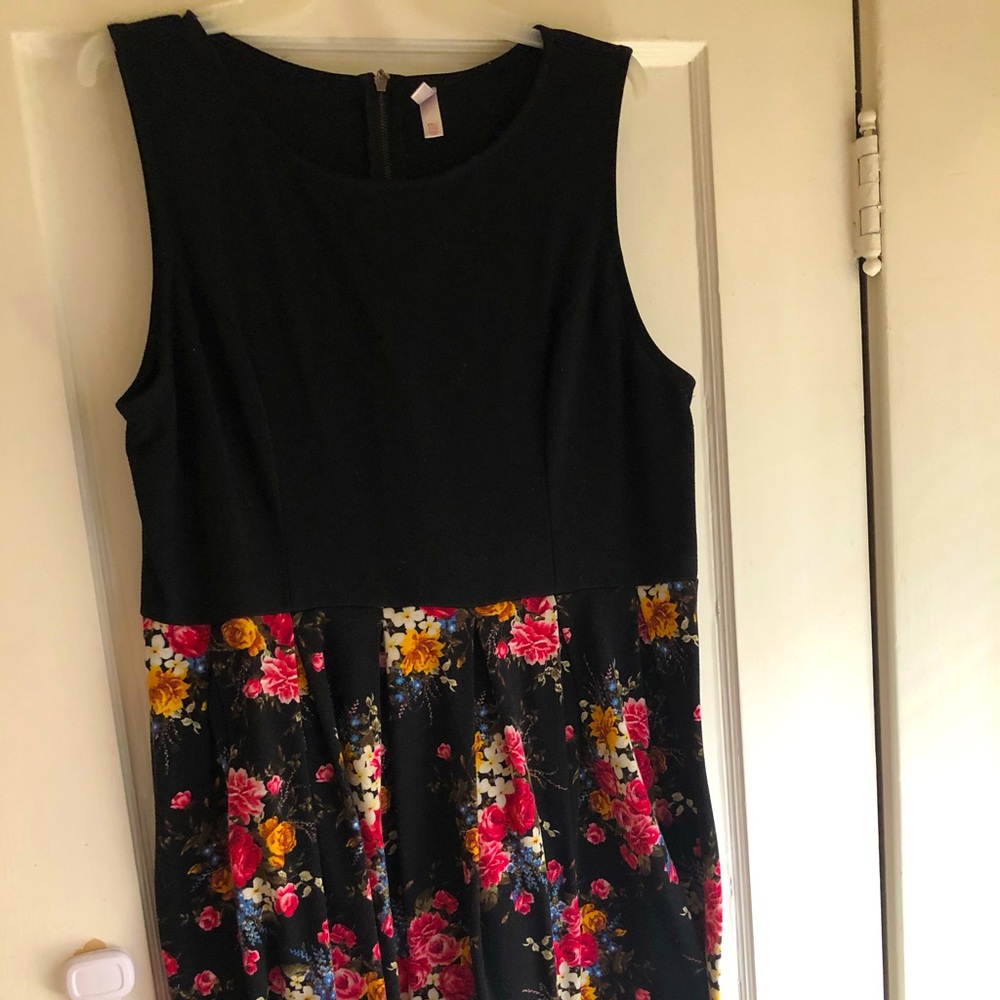 Floral dress - great maternity dress XXL